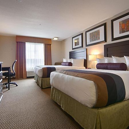 Best Western Bonnyville Inn & Suites Exteriör bild