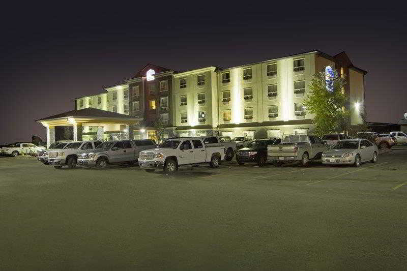 Best Western Bonnyville Inn & Suites Exteriör bild