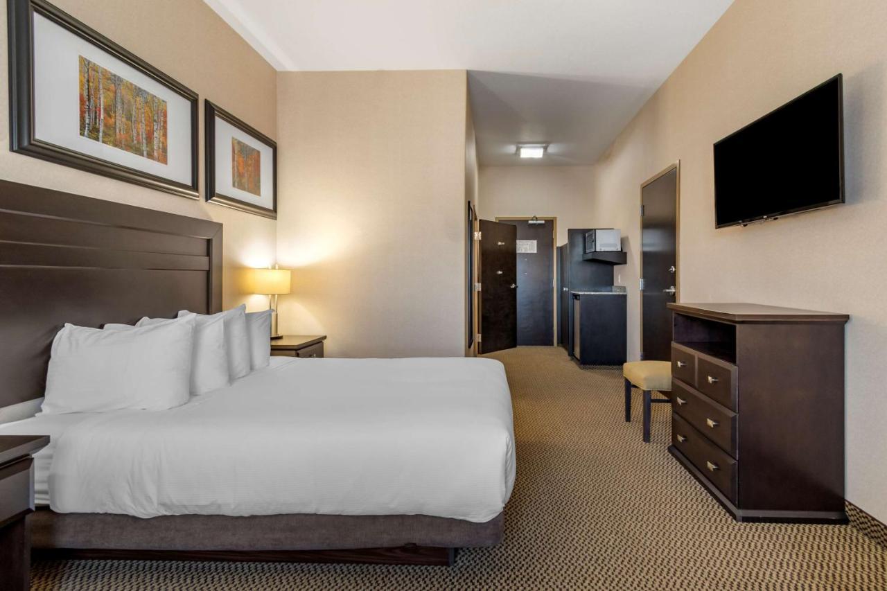 Best Western Bonnyville Inn & Suites Exteriör bild