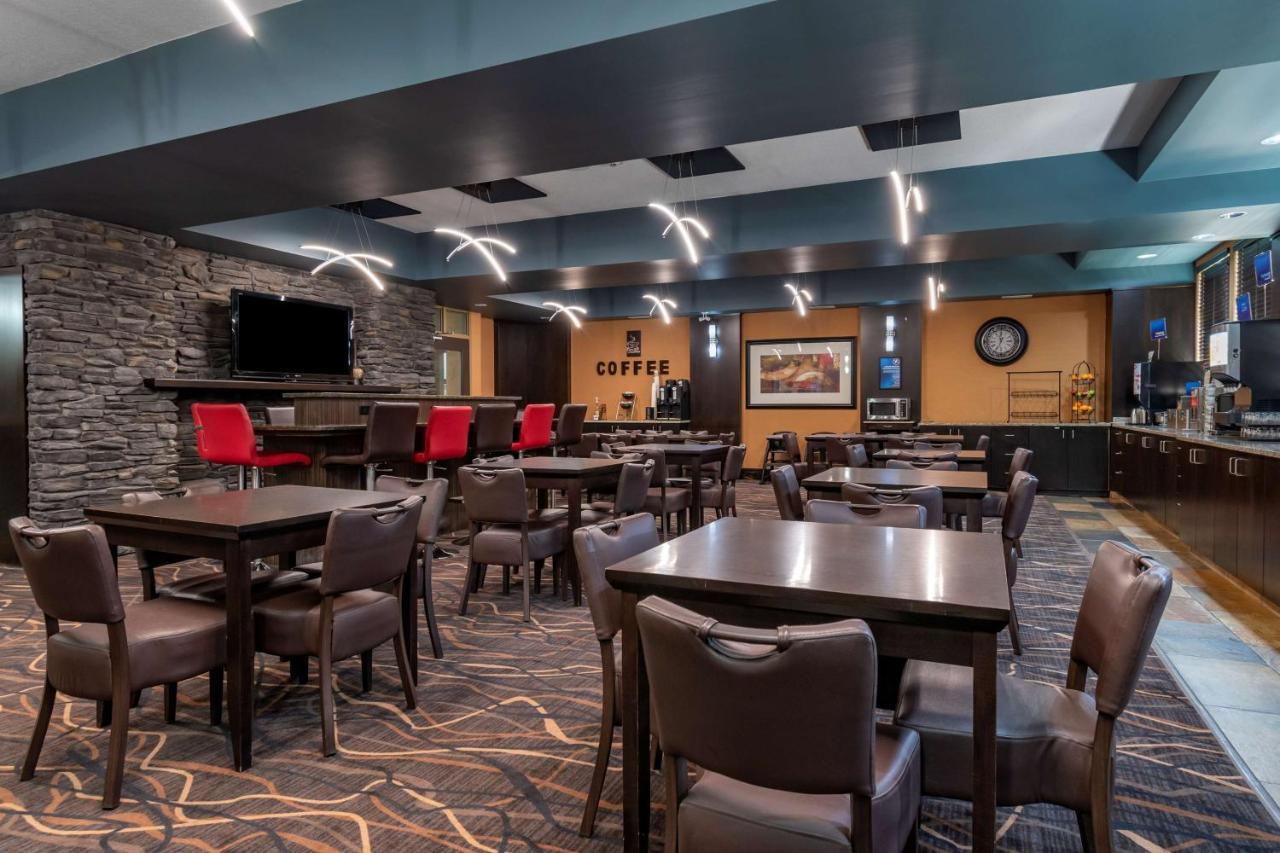 Best Western Bonnyville Inn & Suites Exteriör bild