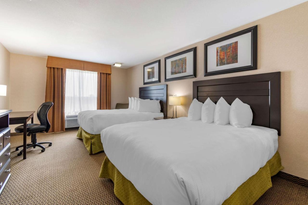 Best Western Bonnyville Inn & Suites Exteriör bild