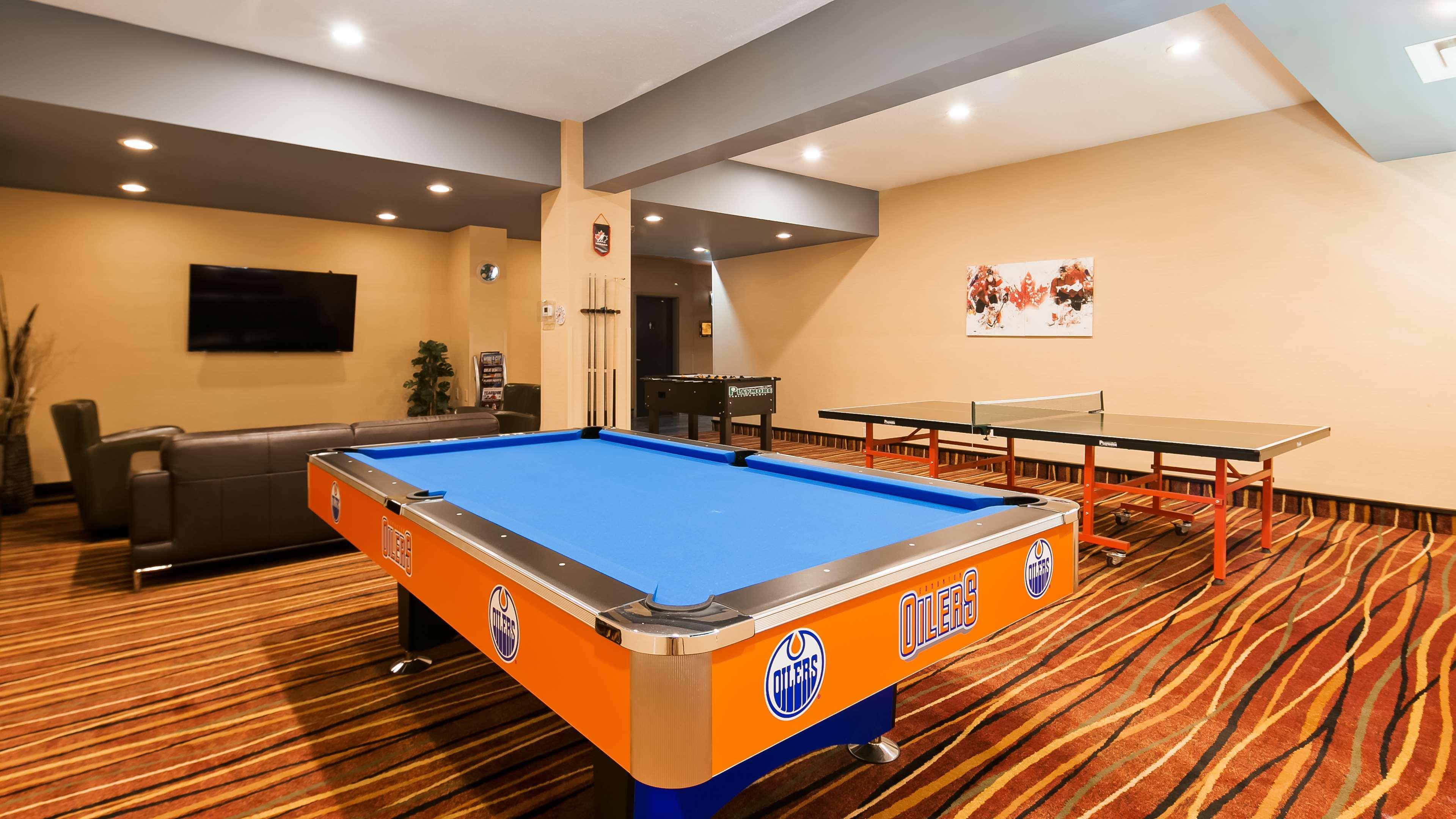 Best Western Bonnyville Inn & Suites Exteriör bild